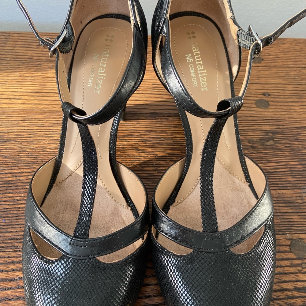 Naturalizer Black Textured T-Strap Heels